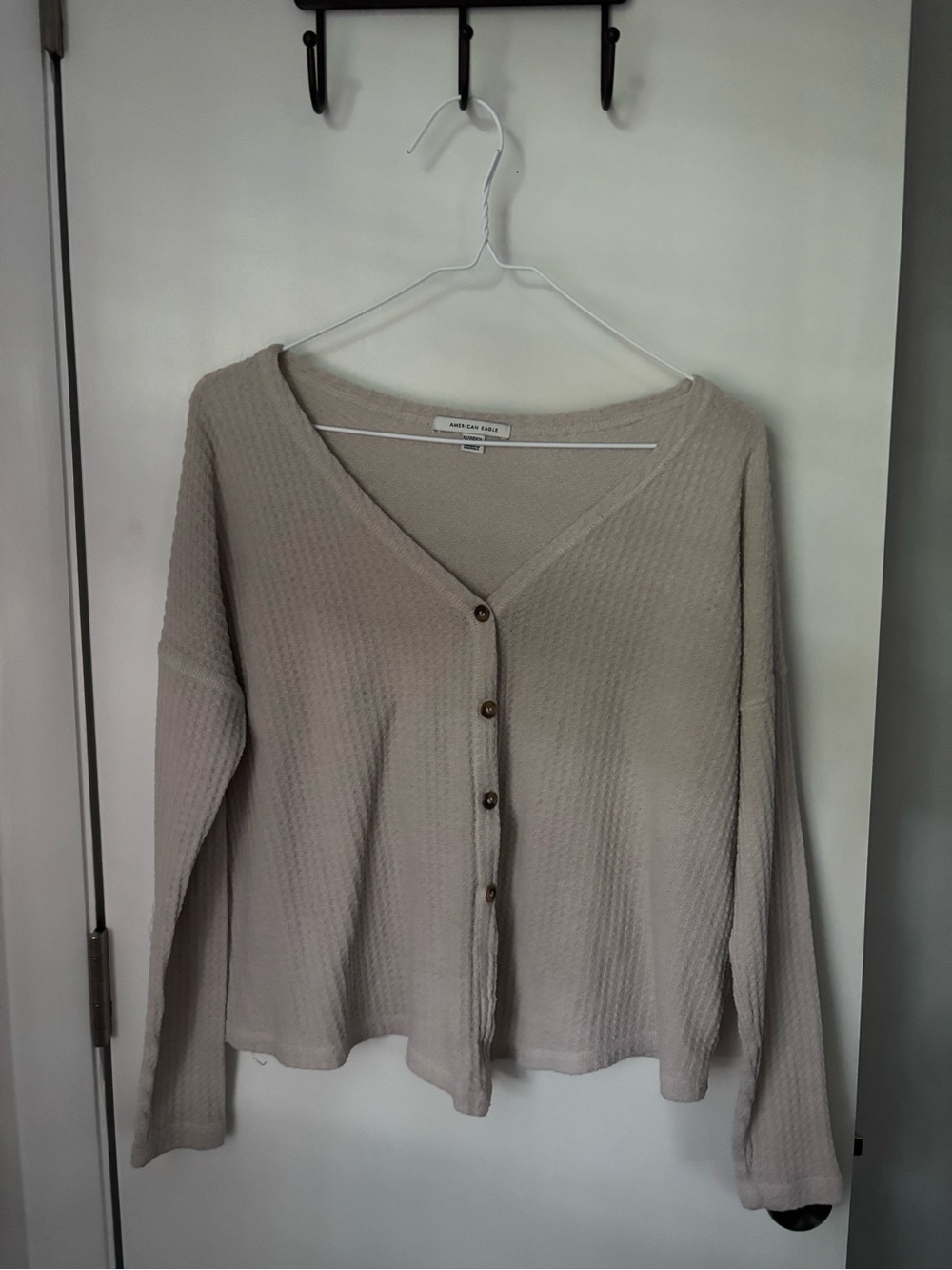 American Eagle Lightweight Button-Front V-Neck Waffle Knit Sweater Cardigan